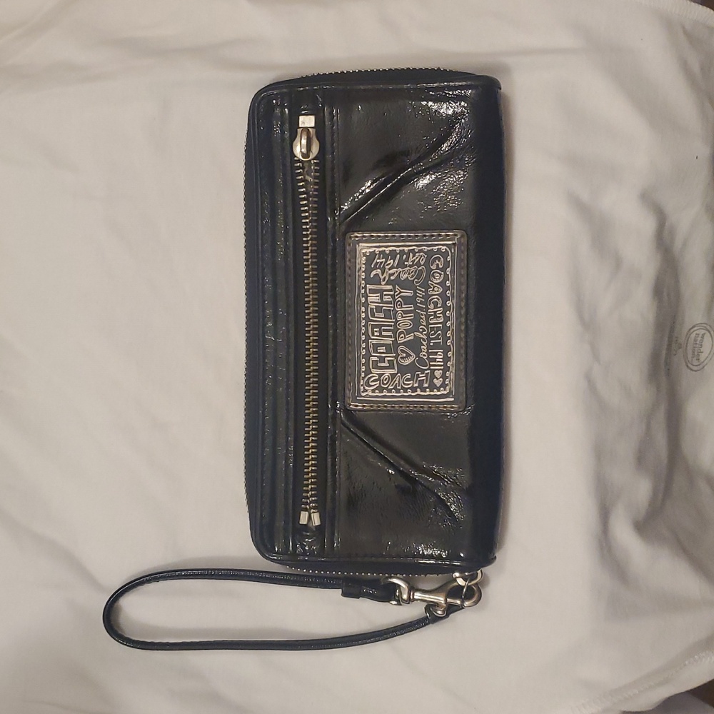 Coach Poppy Black Patent Leather Wristlet